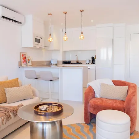 Ac152 - Renovated Modern 1 Bed With Pool Διαμέρισμα *