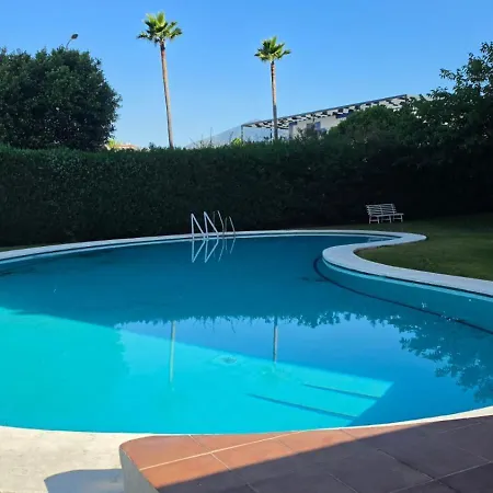 Ac152 - Renovated Modern 1 Bed With Pool Διαμέρισμα